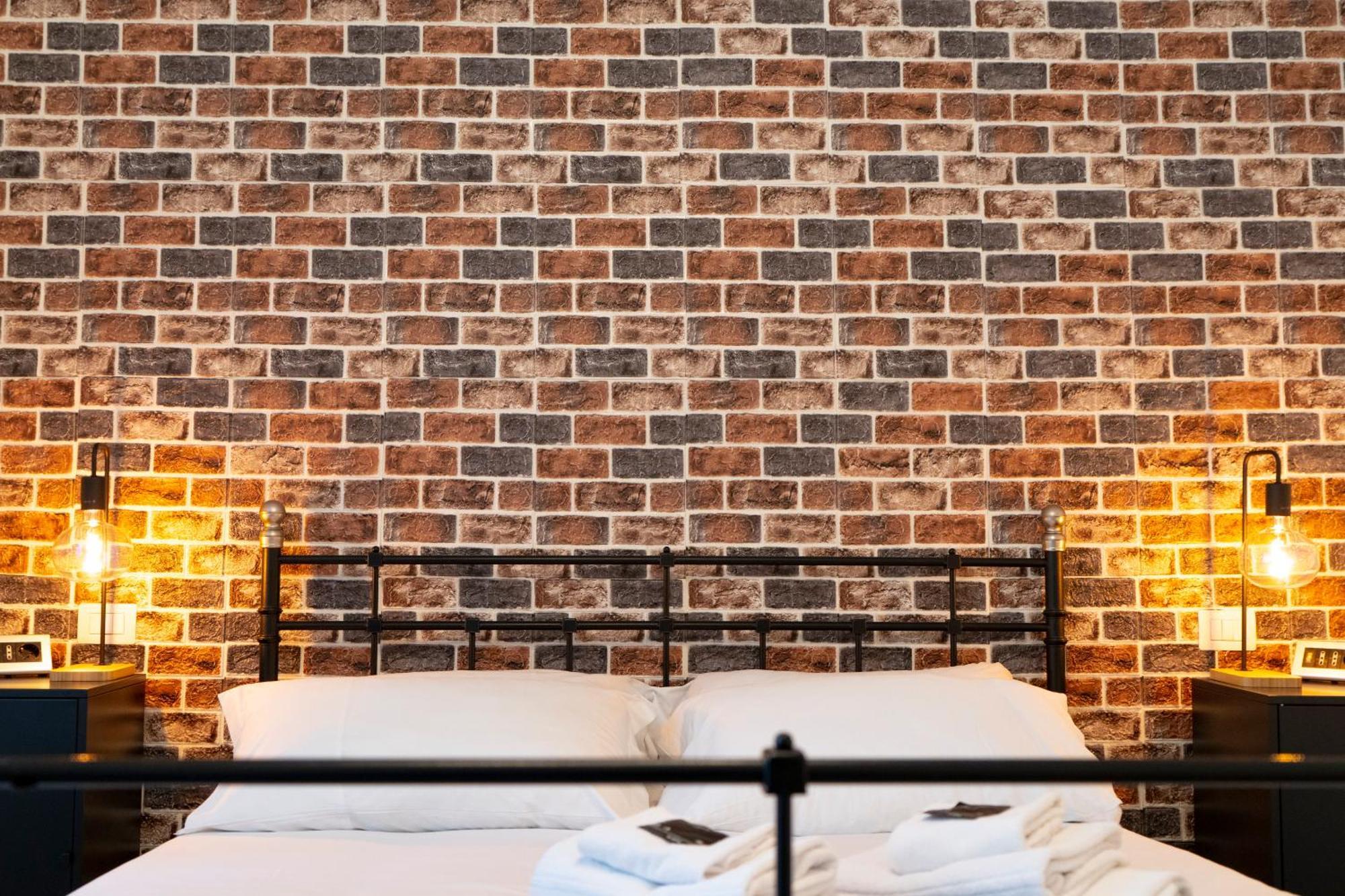 ローマ サロット ピラミデ Bed & Breakfast エクステリア 写真
