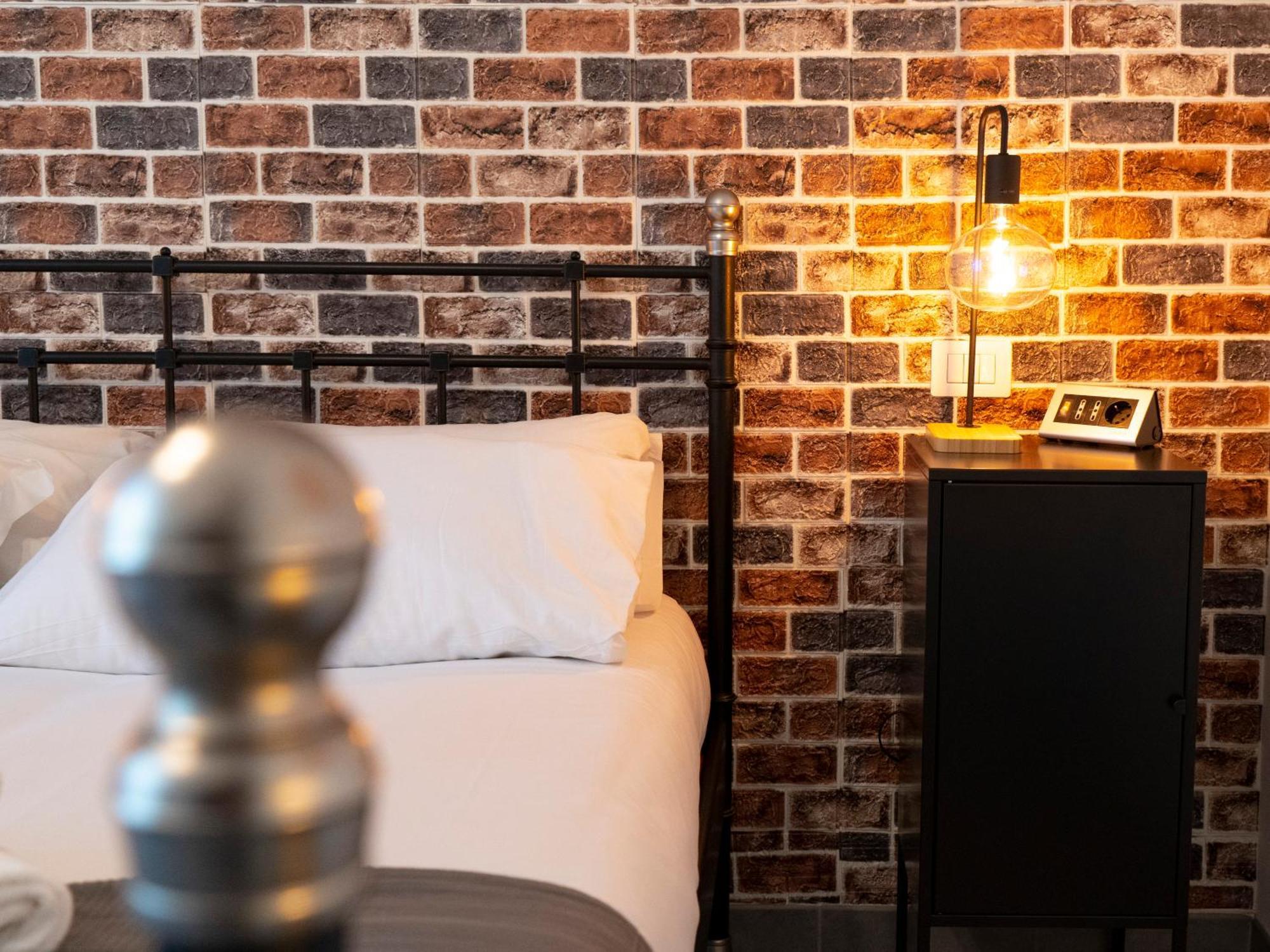 ローマ サロット ピラミデ Bed & Breakfast 部屋 写真