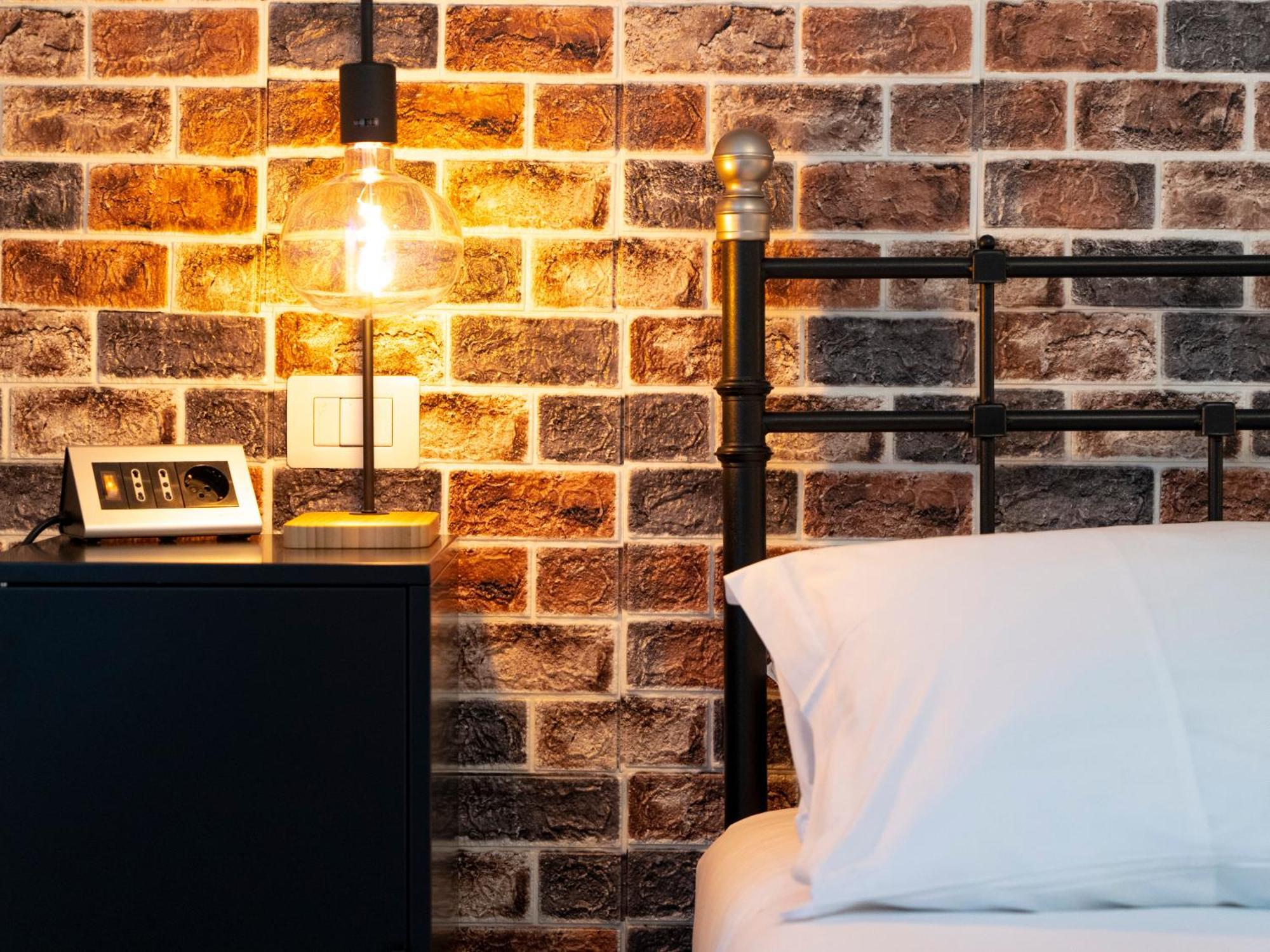 ローマ サロット ピラミデ Bed & Breakfast 部屋 写真